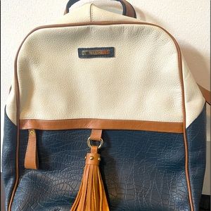 Tannino Cuero Leather Colorblock Backpack (Unisex)